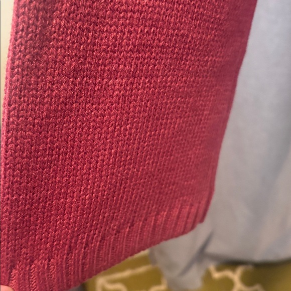 NWT Oversized Rose Print Sweater in Burgundy & Grey - Picture 5 of 6